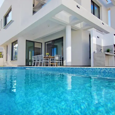 Queen Eleanor Casa vacanze Protaras