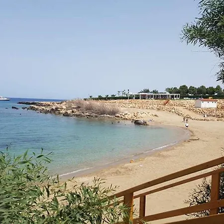 Queen Eleanor Casa vacanze Protaras